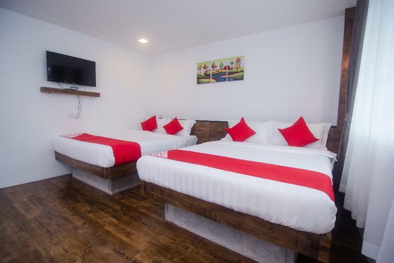 Oyo 836 Mandurah Room & Cafe Kuching Dış mekan fotoğraf