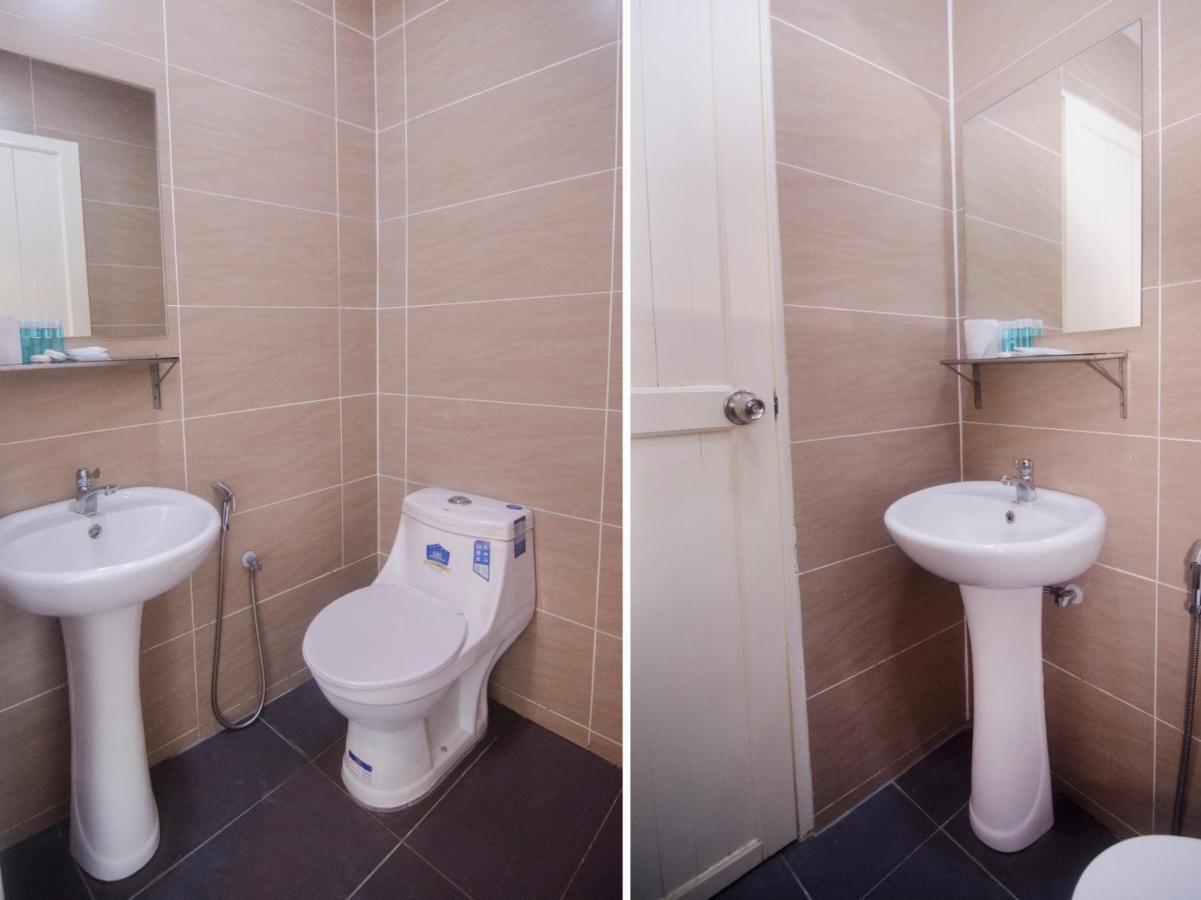 Oyo 836 Mandurah Room & Cafe Kuching Dış mekan fotoğraf